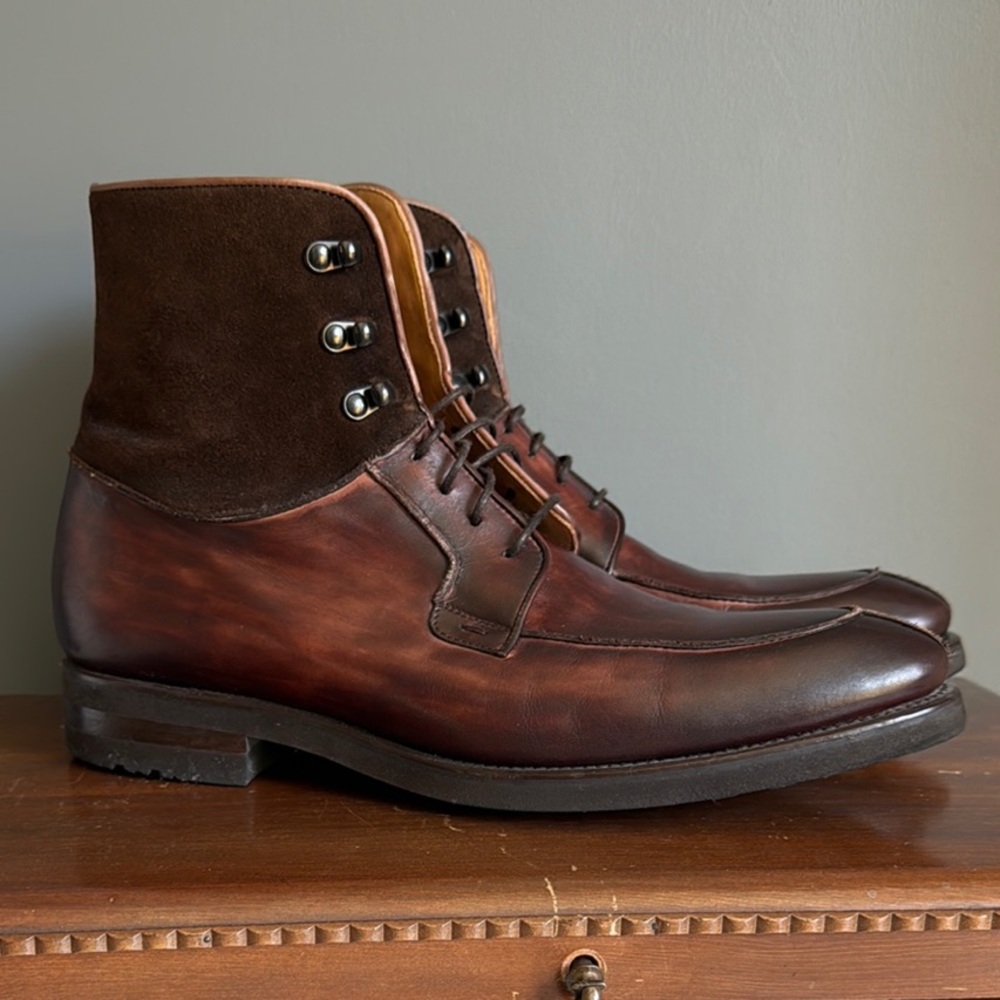 Magnanni Dark Brown Leather and Suede Chukka Boots